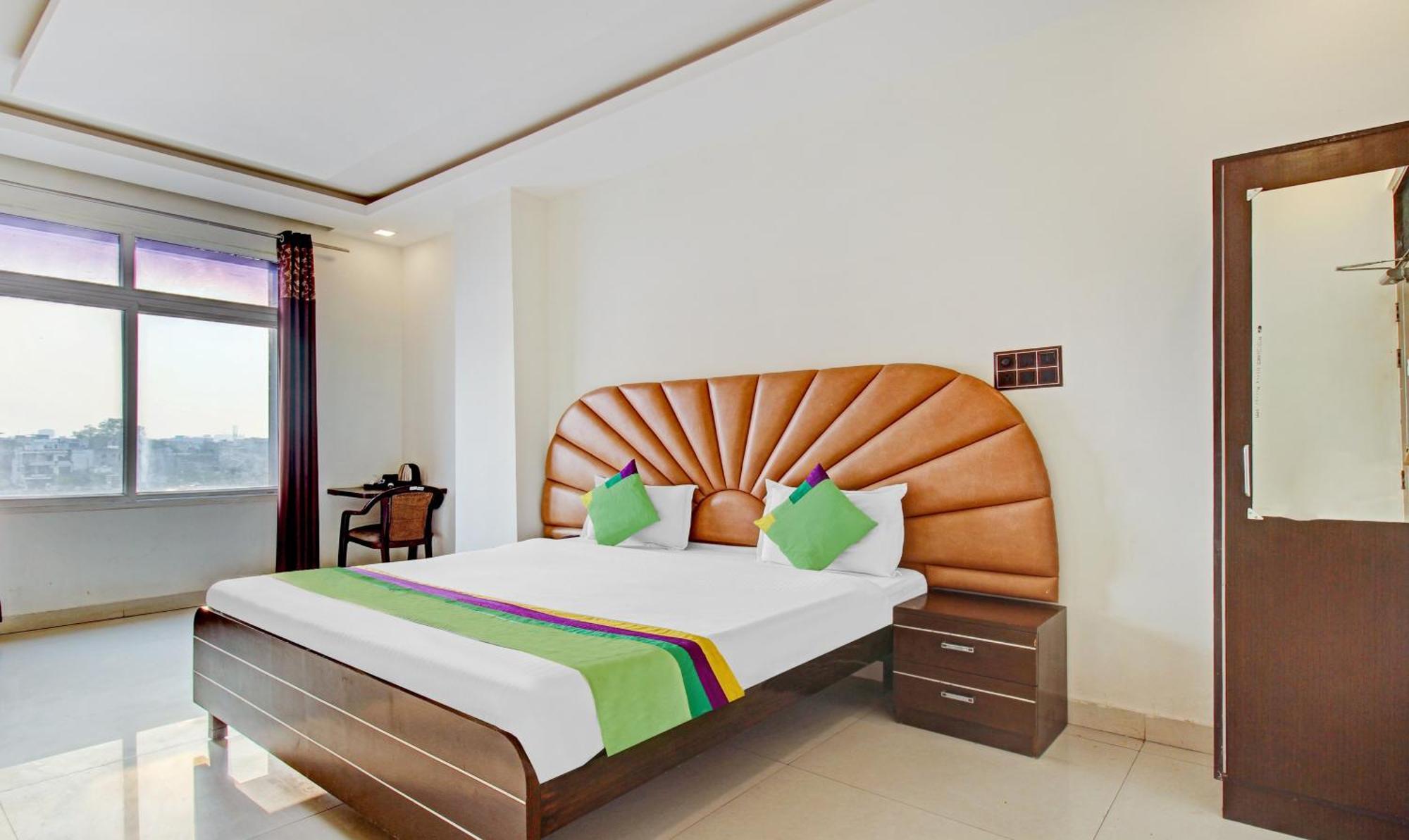 Treebo Silver Grand New Agreement Lucknow Exterior photo