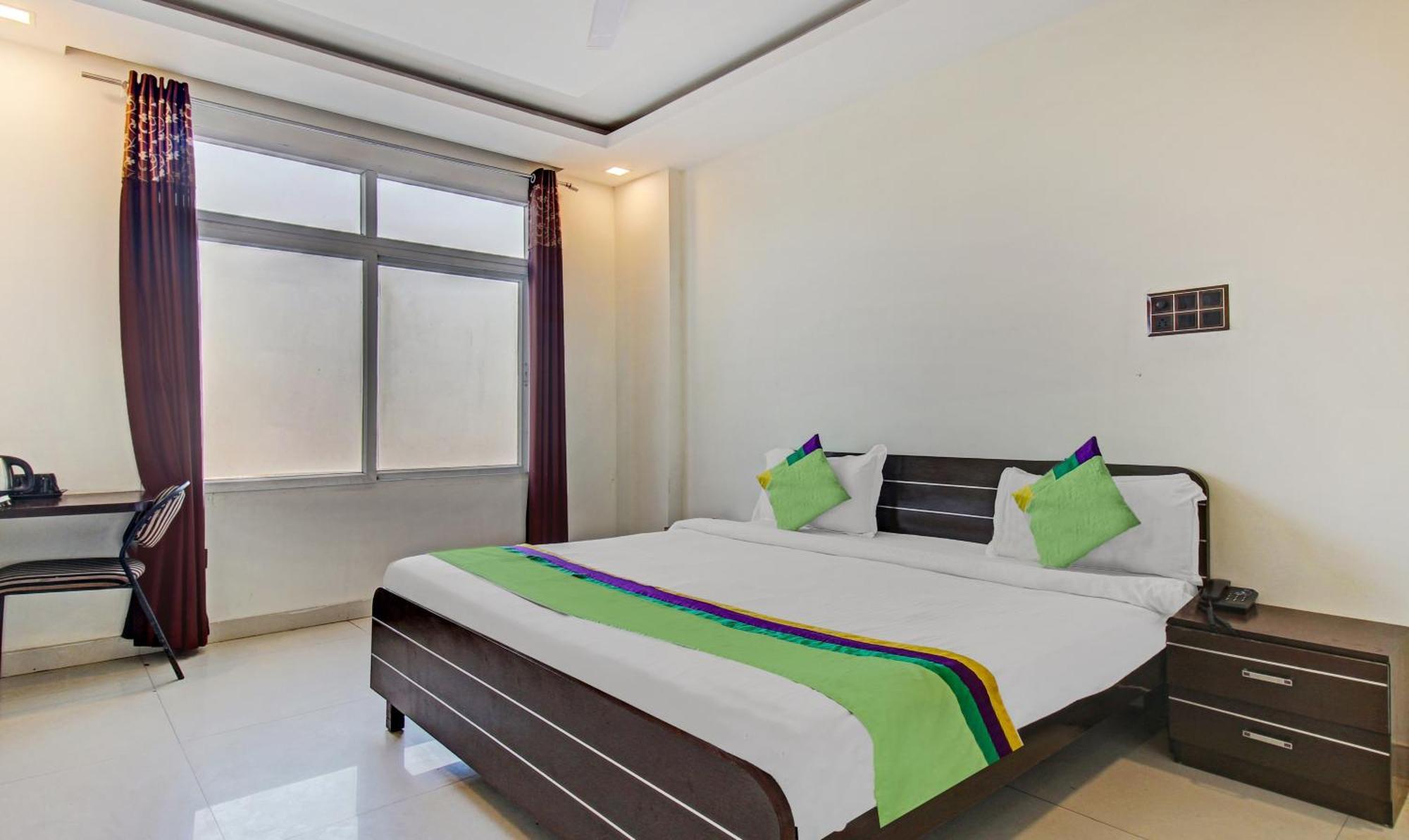 Treebo Silver Grand New Agreement Lucknow Exterior photo