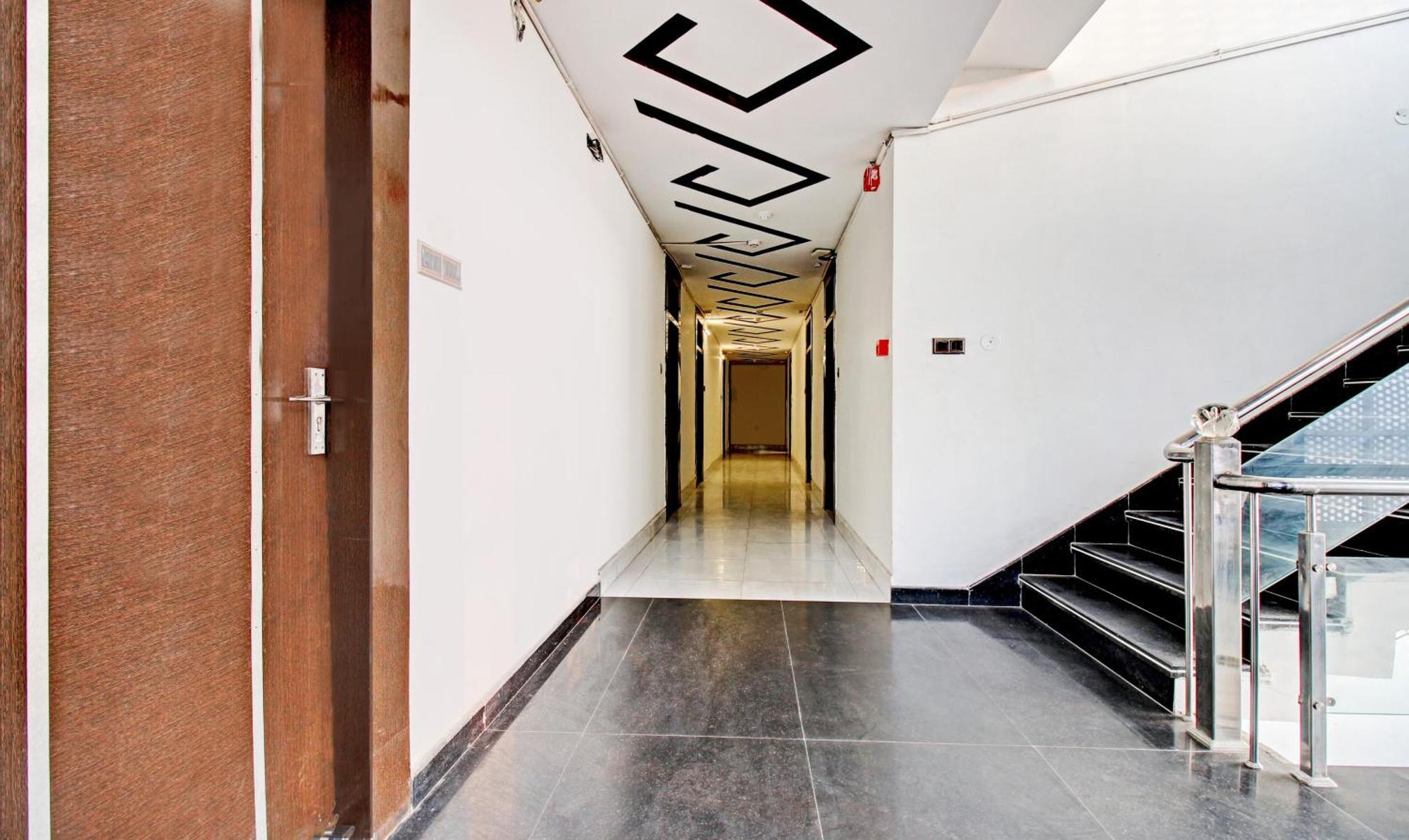 Treebo Silver Grand New Agreement Lucknow Exterior photo
